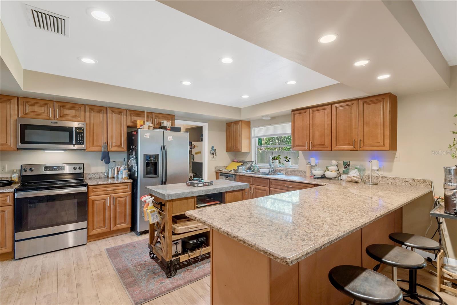 WESTLAKE - Residential
