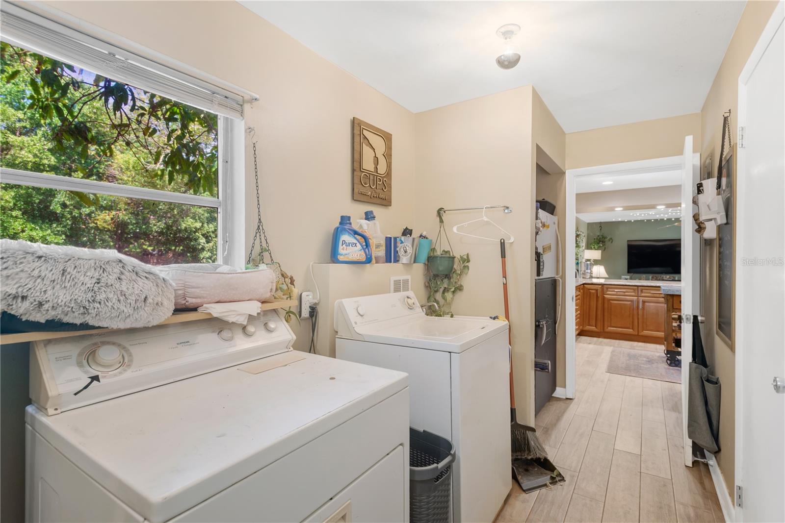 WESTLAKE - Residential