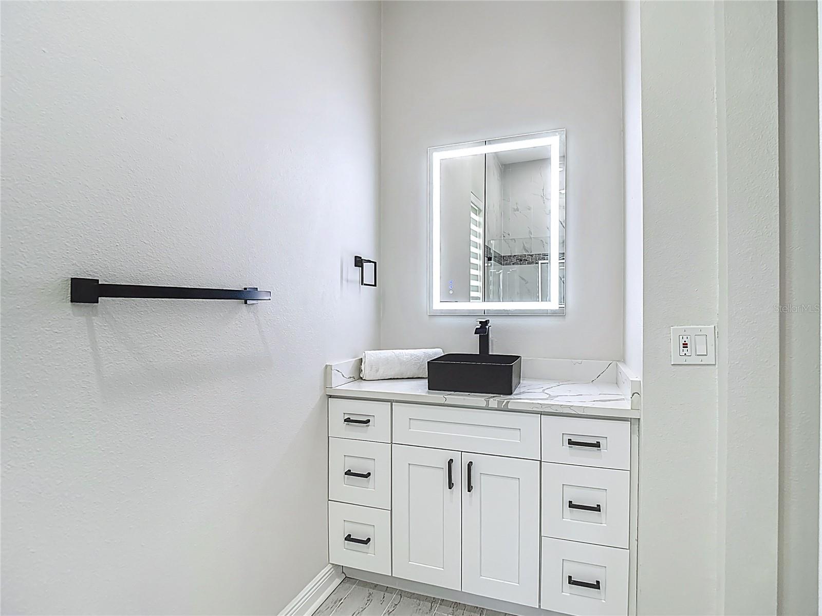 LEEN SUB - Residential