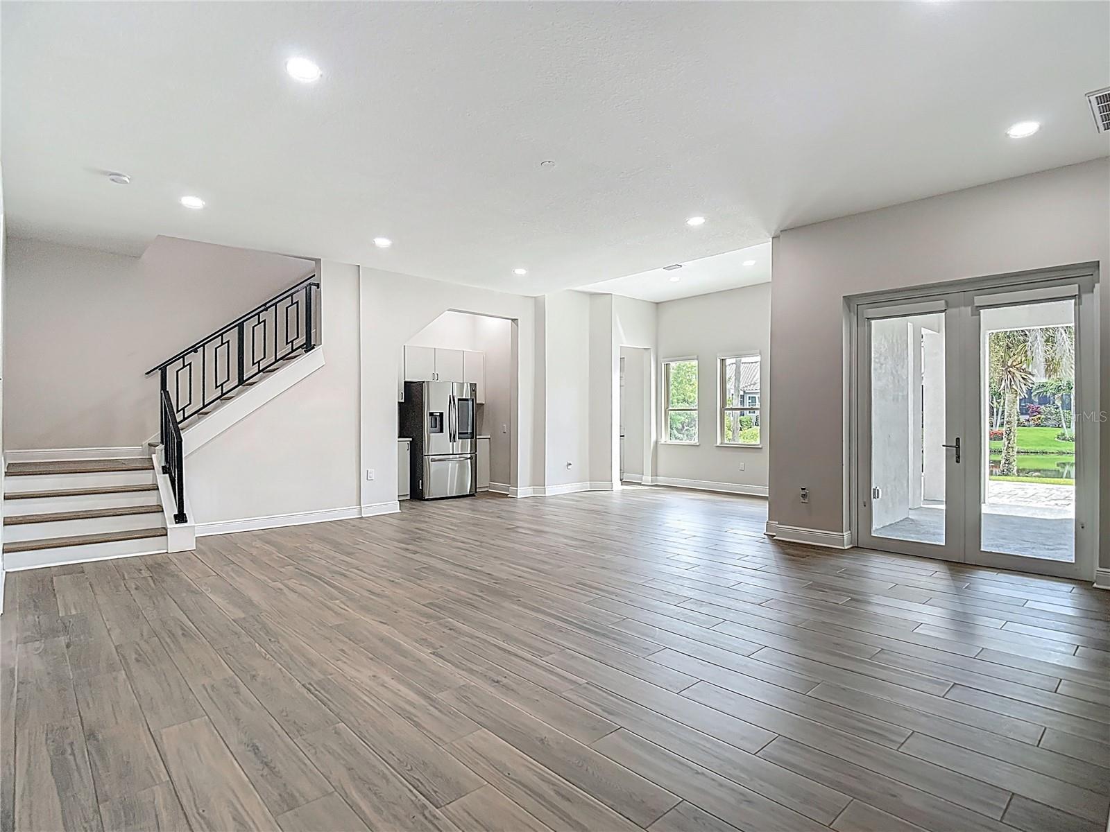 LEEN SUB - Residential