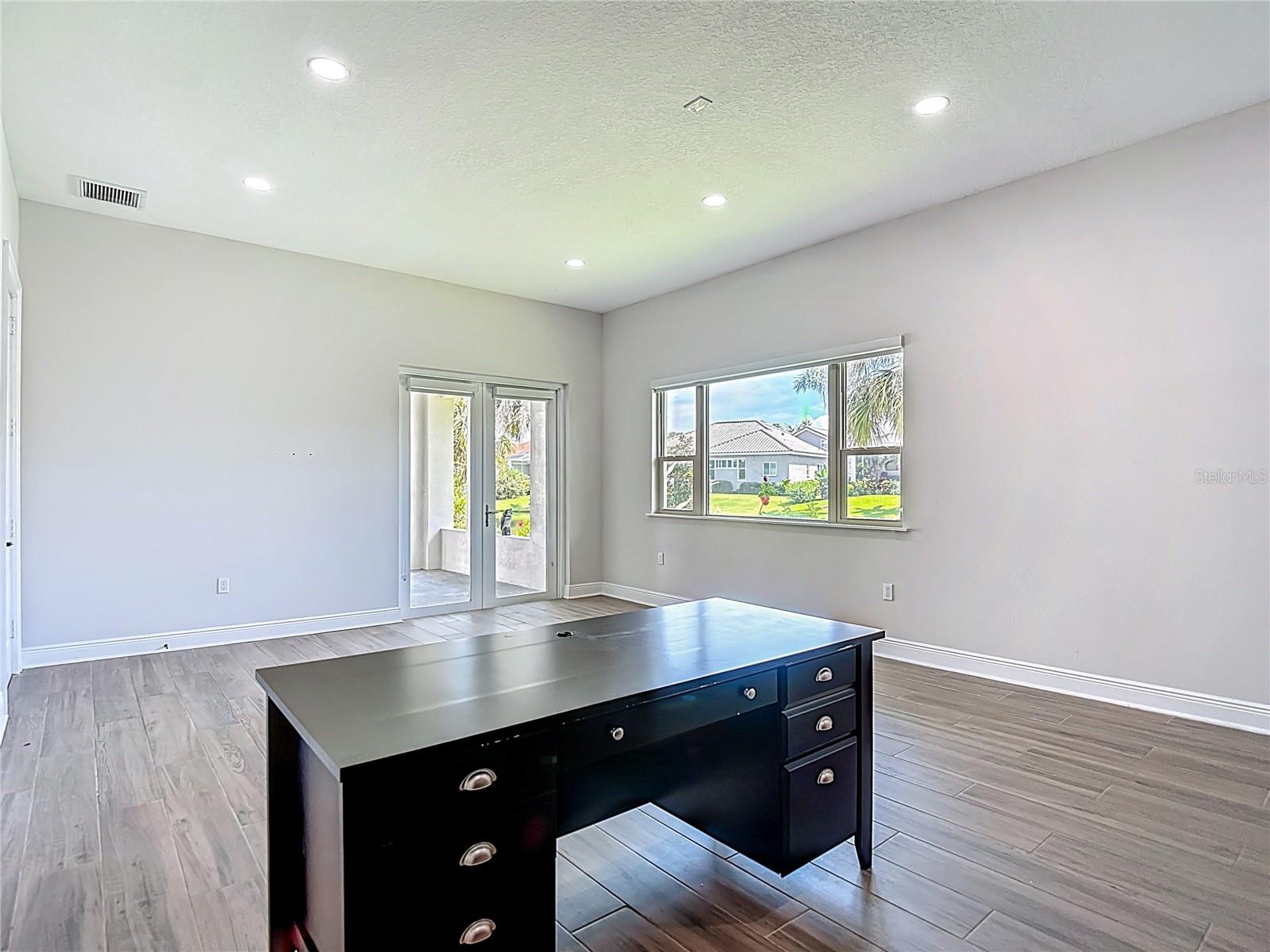 LEEN SUB - Residential