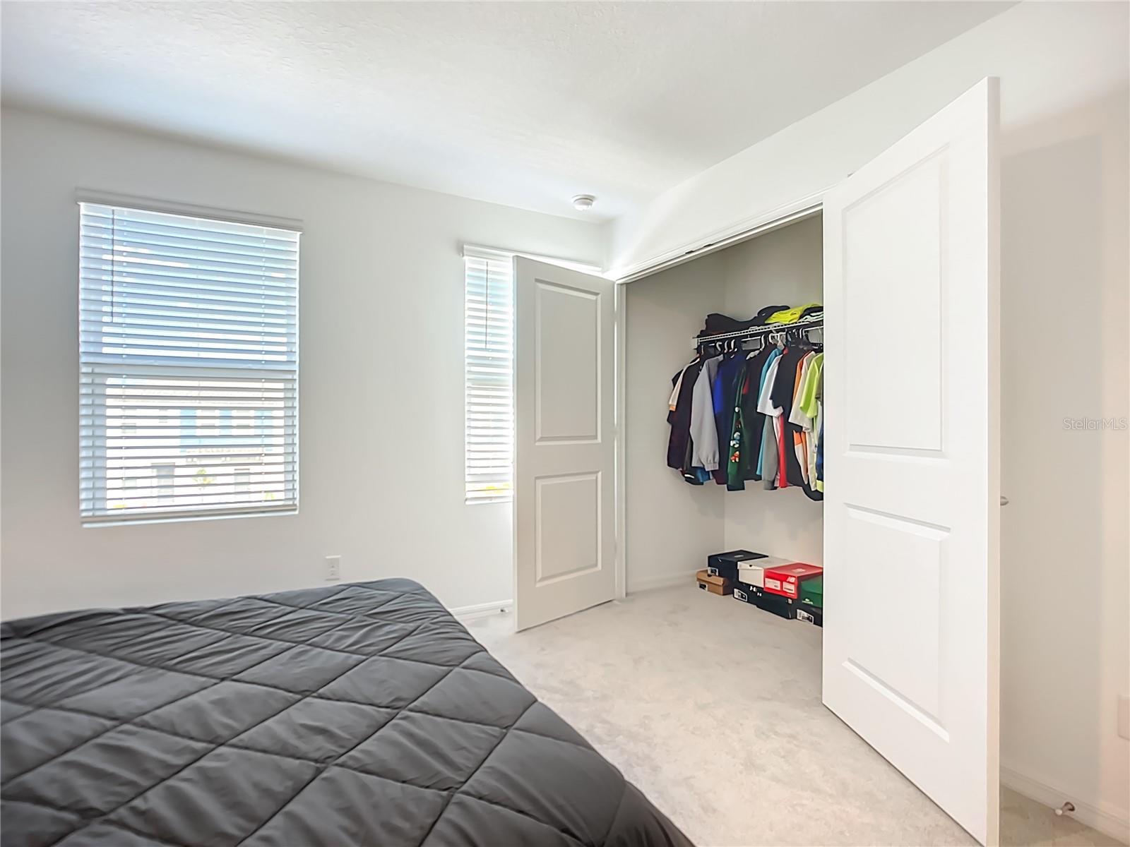 TWNHMS/AZARIO - Residential Lease