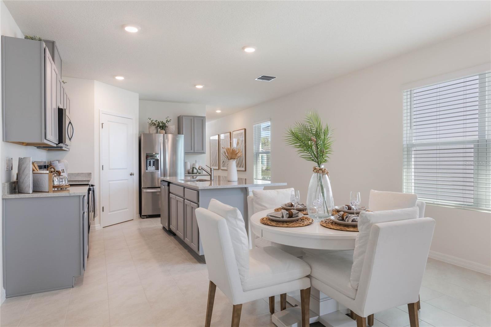 MAGNOLIA POINTE PHASE 1 - Residential