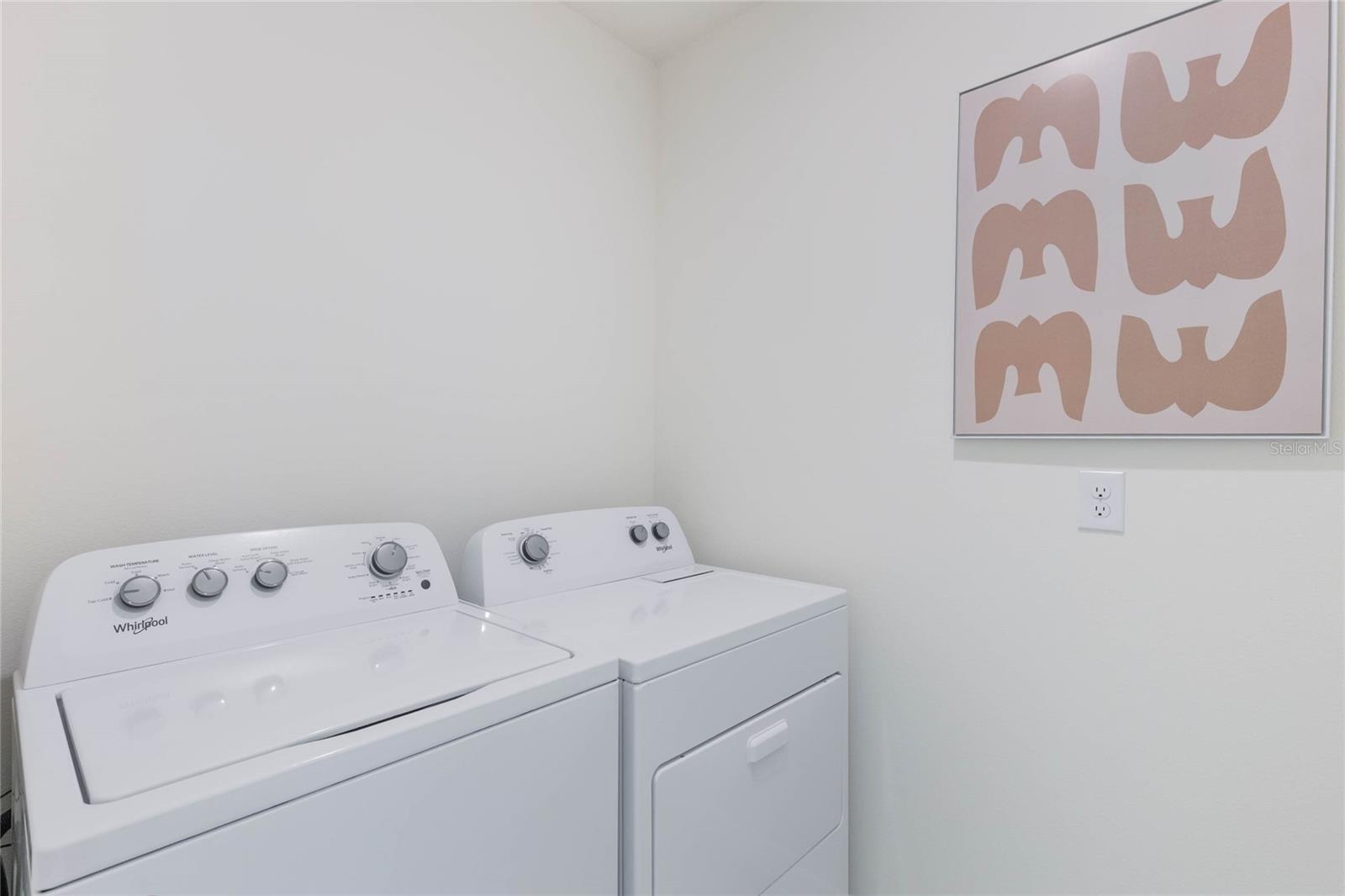 MAGNOLIA POINTE PHASE 1 - Residential