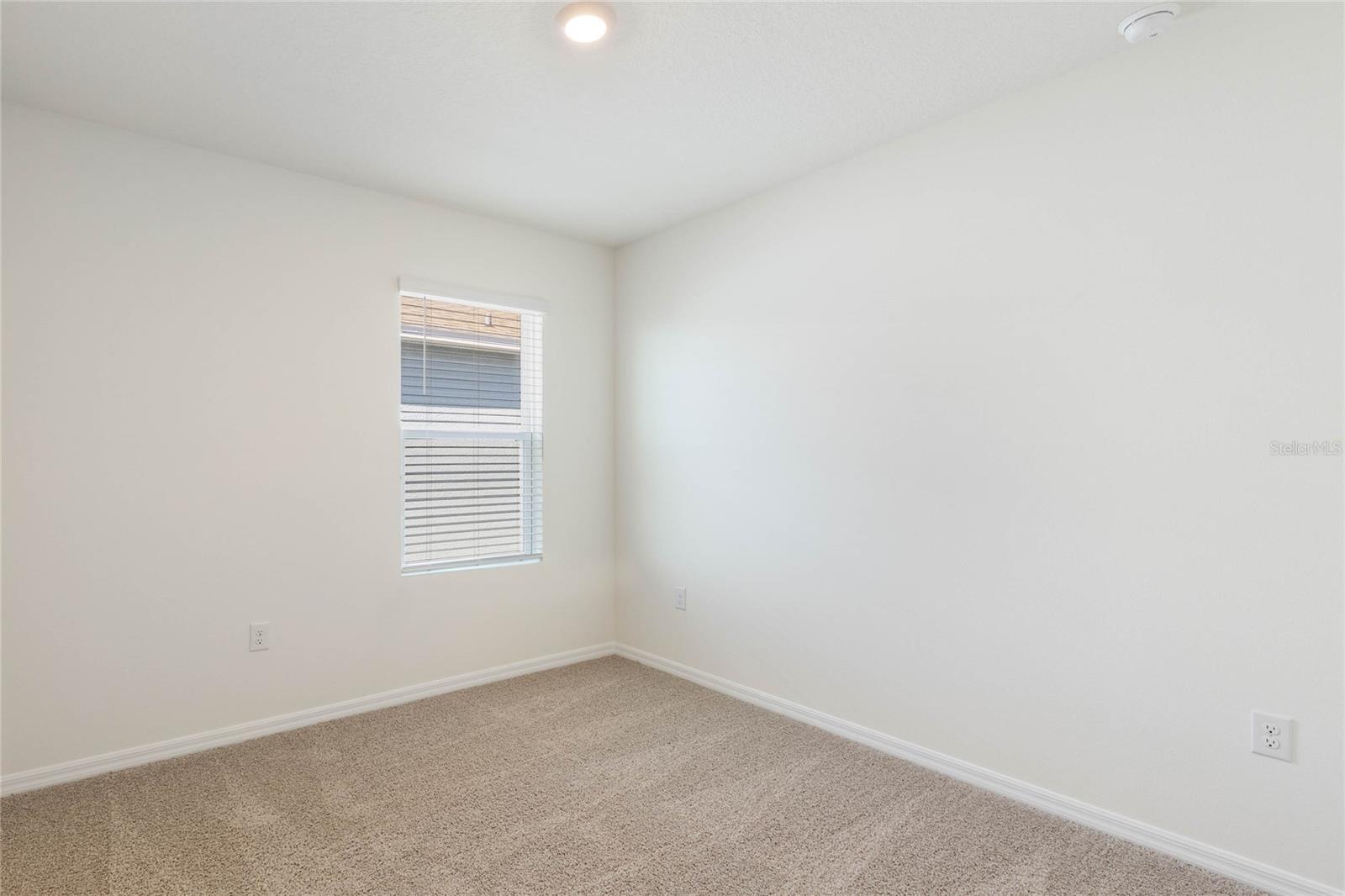 MAGNOLIA POINTE PHASE 1 - Residential