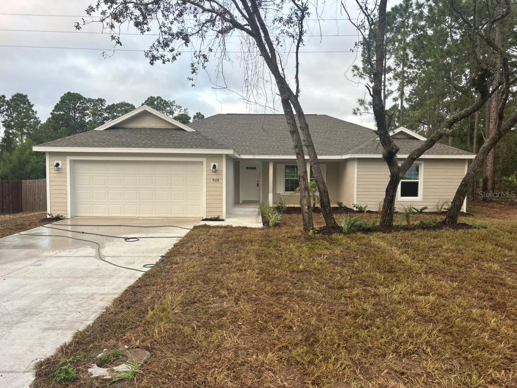 Photo of 9328 N Cortlandt Drive, Dunnellon, FL 34434 (MLS # G5118269)