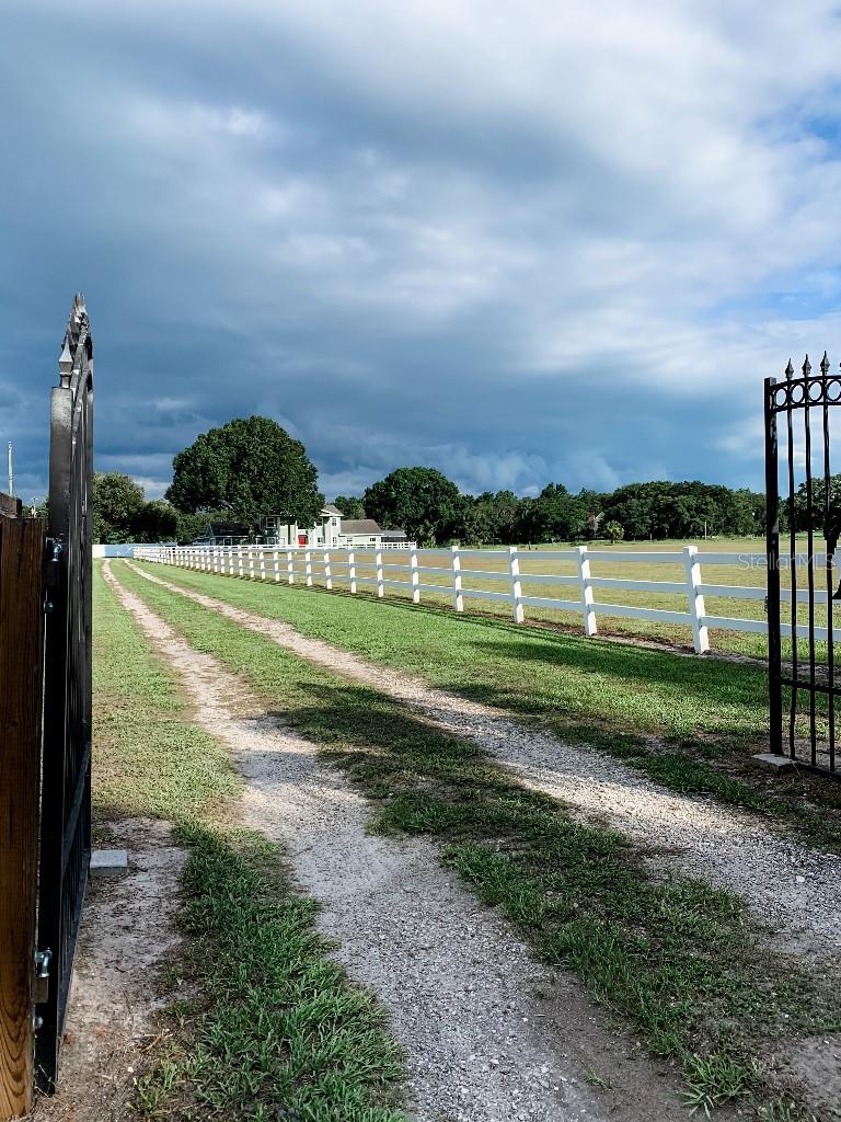 UNPLATTED - Residential