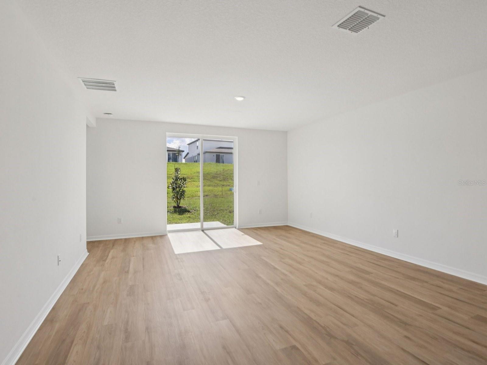 12573 HOMELAND DRIVE