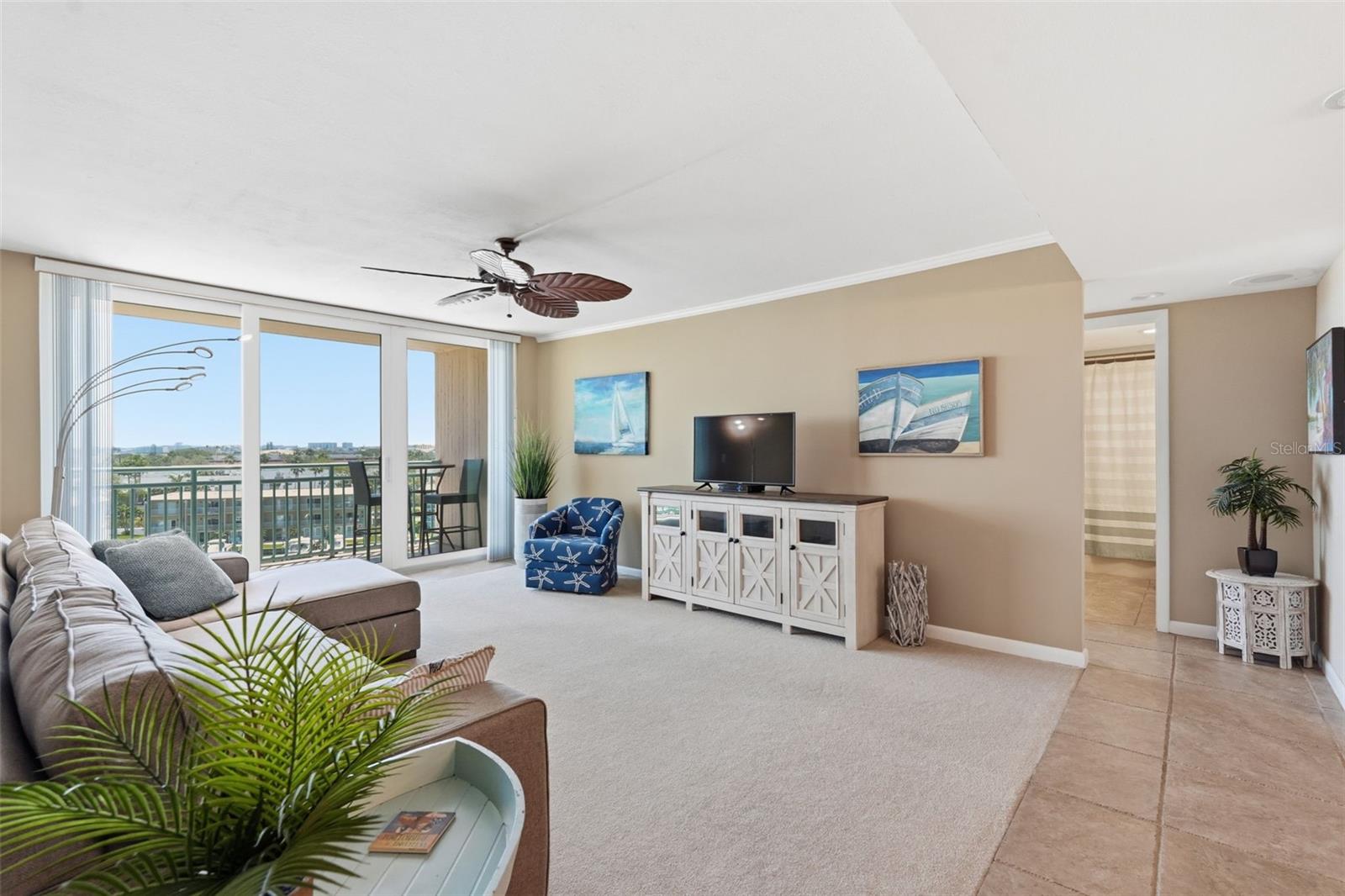 KEY CAPRI CONDO - Residential