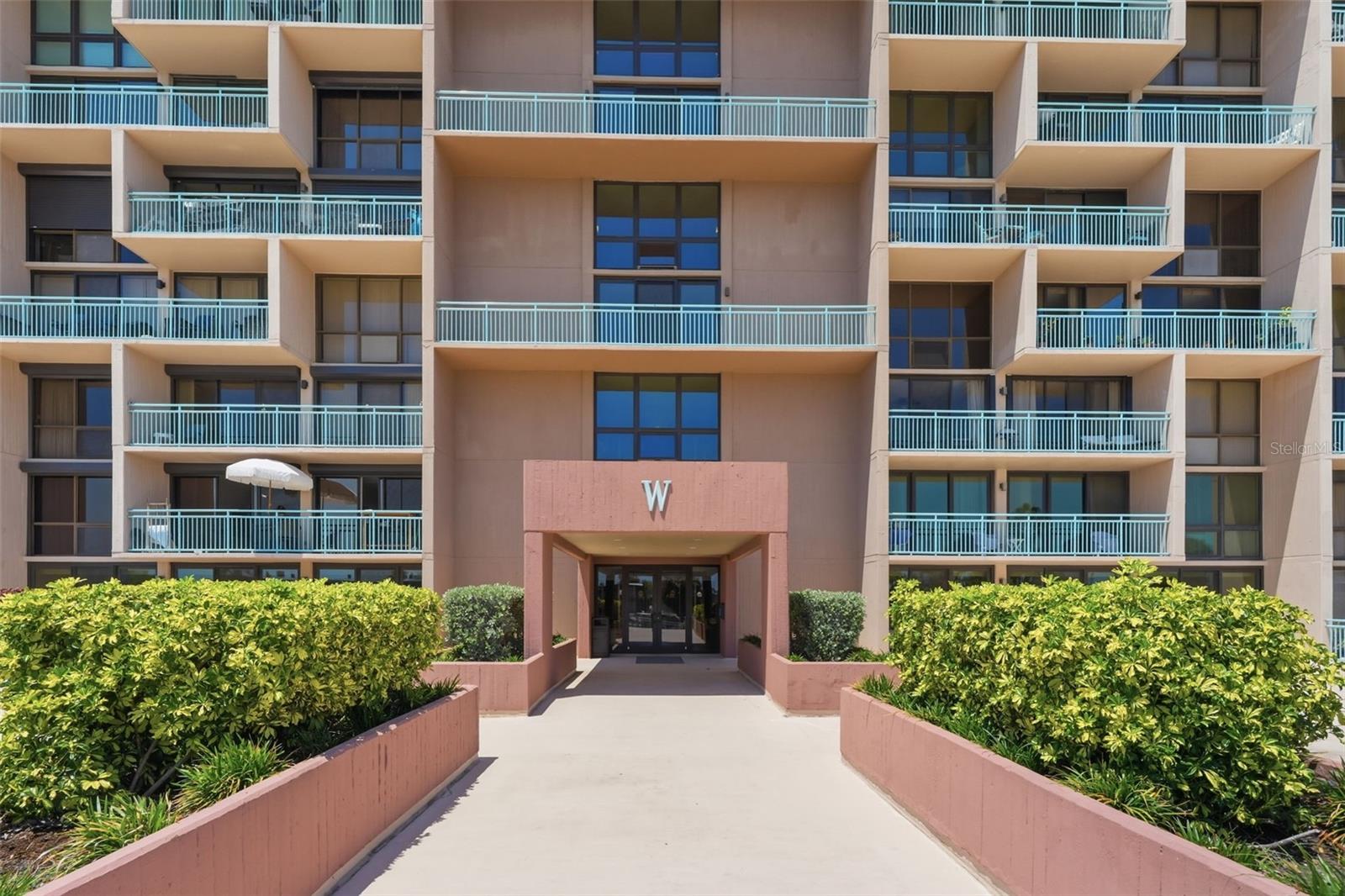 KEY CAPRI CONDO - Residential