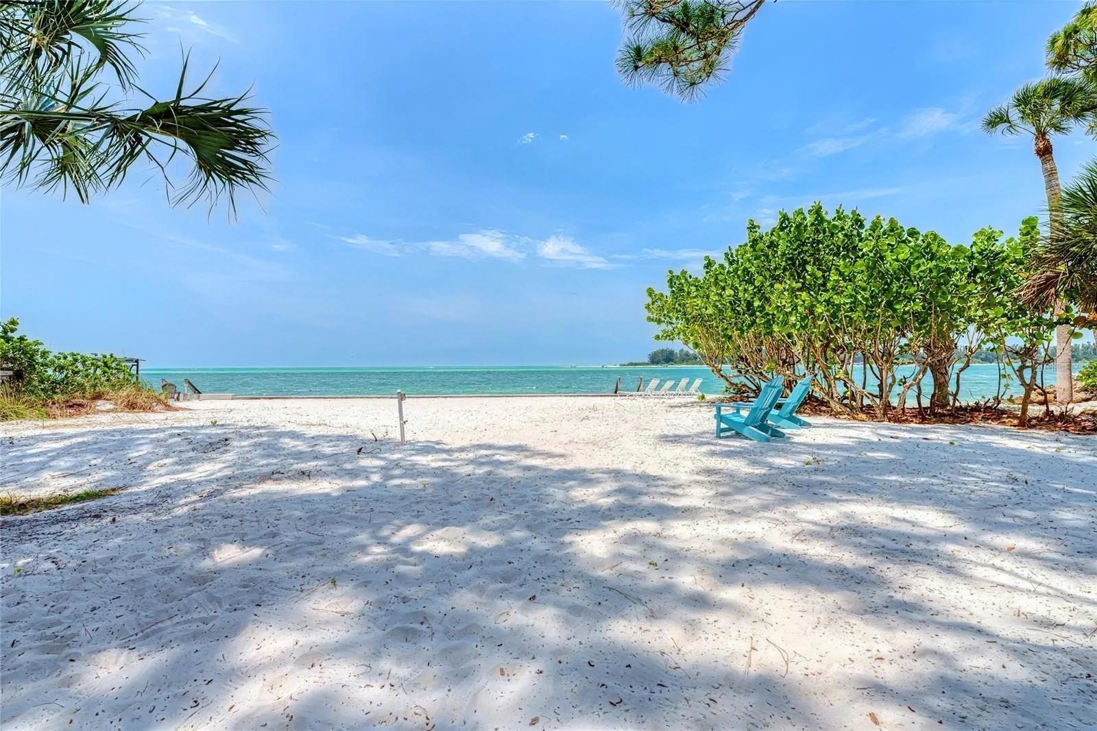 SIESTA REV OF - Land