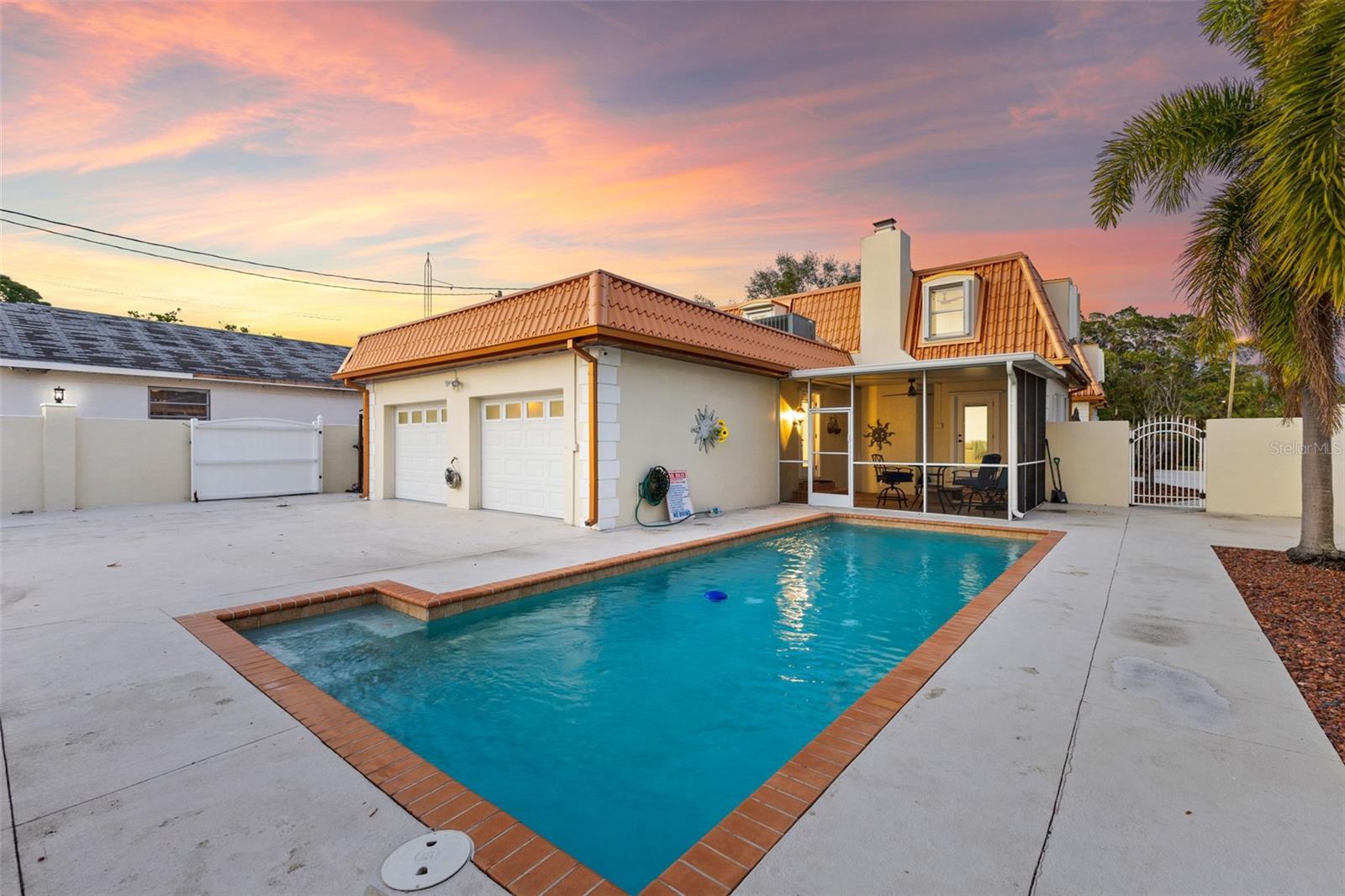 PASADENA ON THE GULF SEC C - Residential Lease