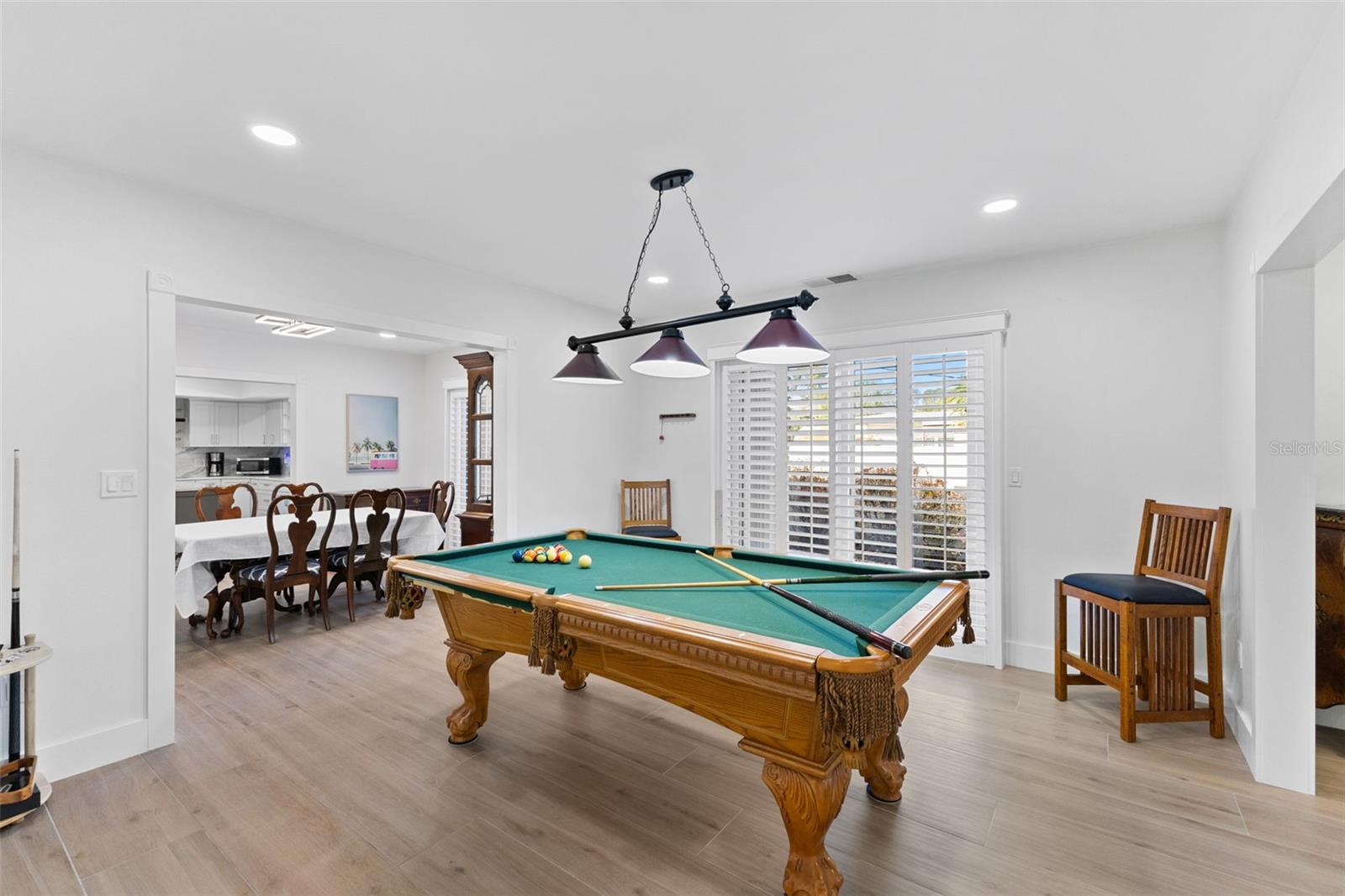 PASADENA ON THE GULF SEC C - Residential Lease