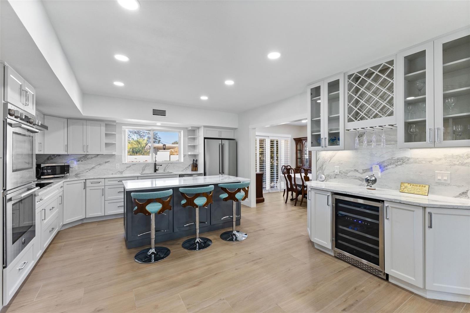 PASADENA ON THE GULF SEC C - Residential Lease