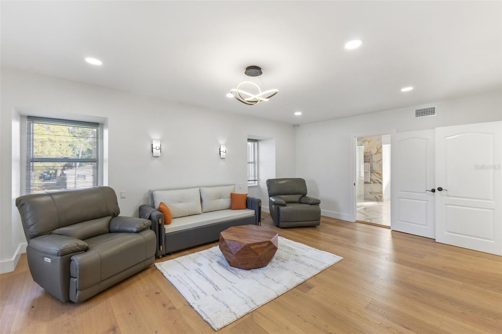 PASADENA ON THE GULF SEC C - Residential Lease