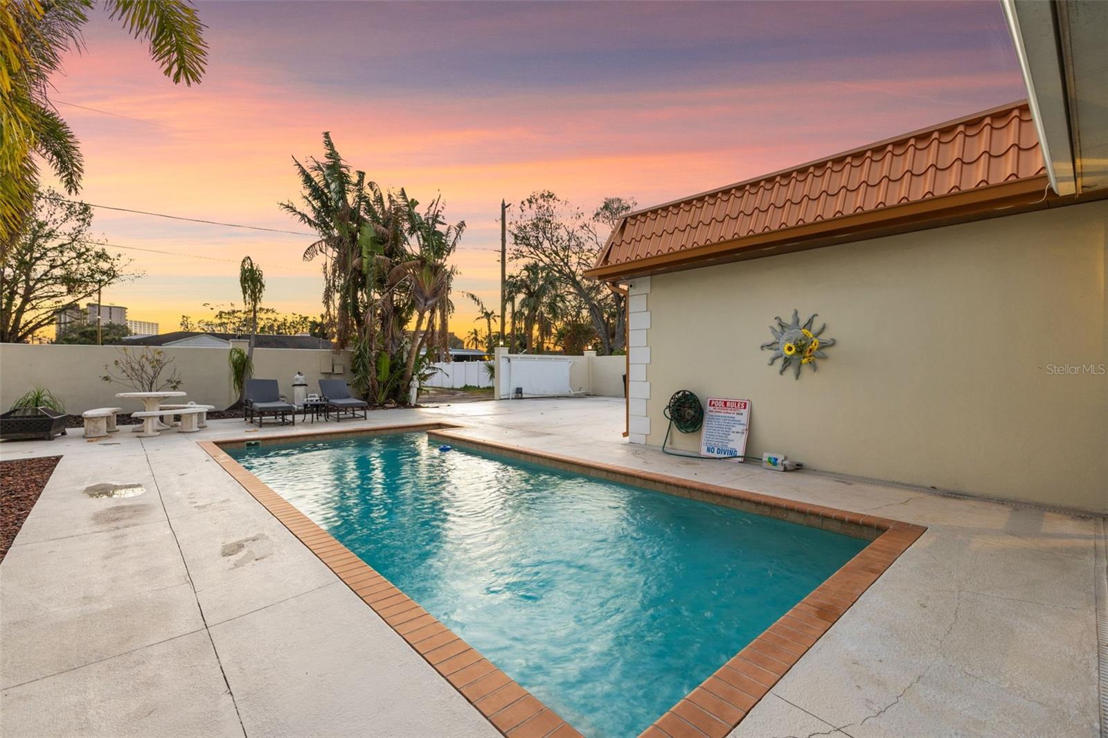 PASADENA ON THE GULF SEC C - Residential Lease