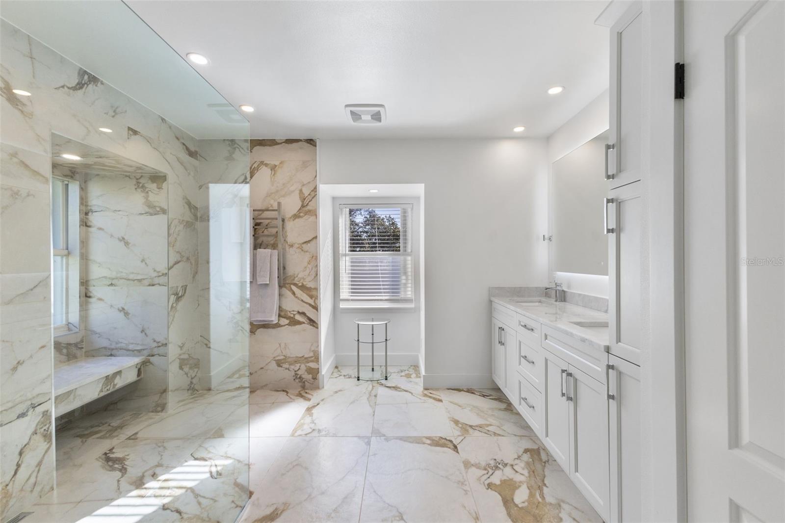 PASADENA ON THE GULF SEC C - Residential Lease