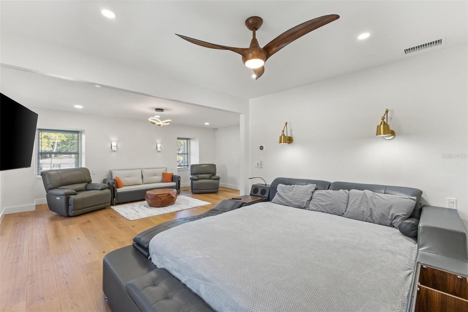 PASADENA ON THE GULF SEC C - Residential Lease