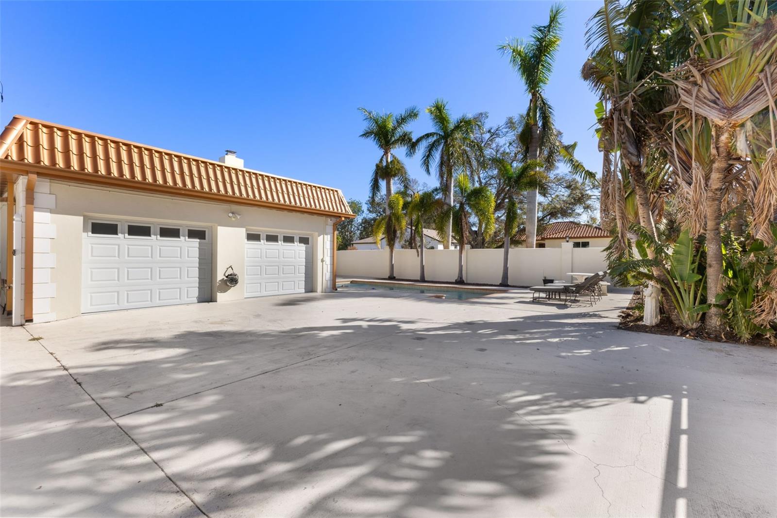 PASADENA ON THE GULF SEC C - Residential Lease