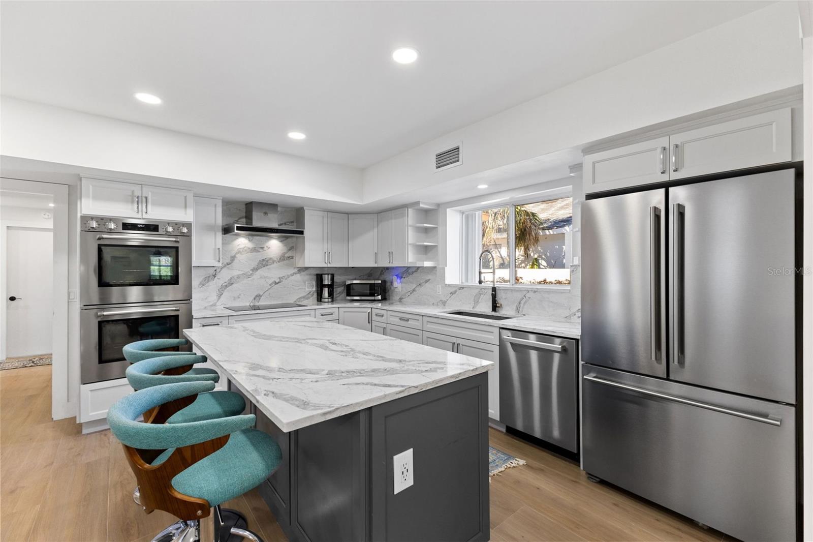 PASADENA ON THE GULF SEC C - Residential Lease