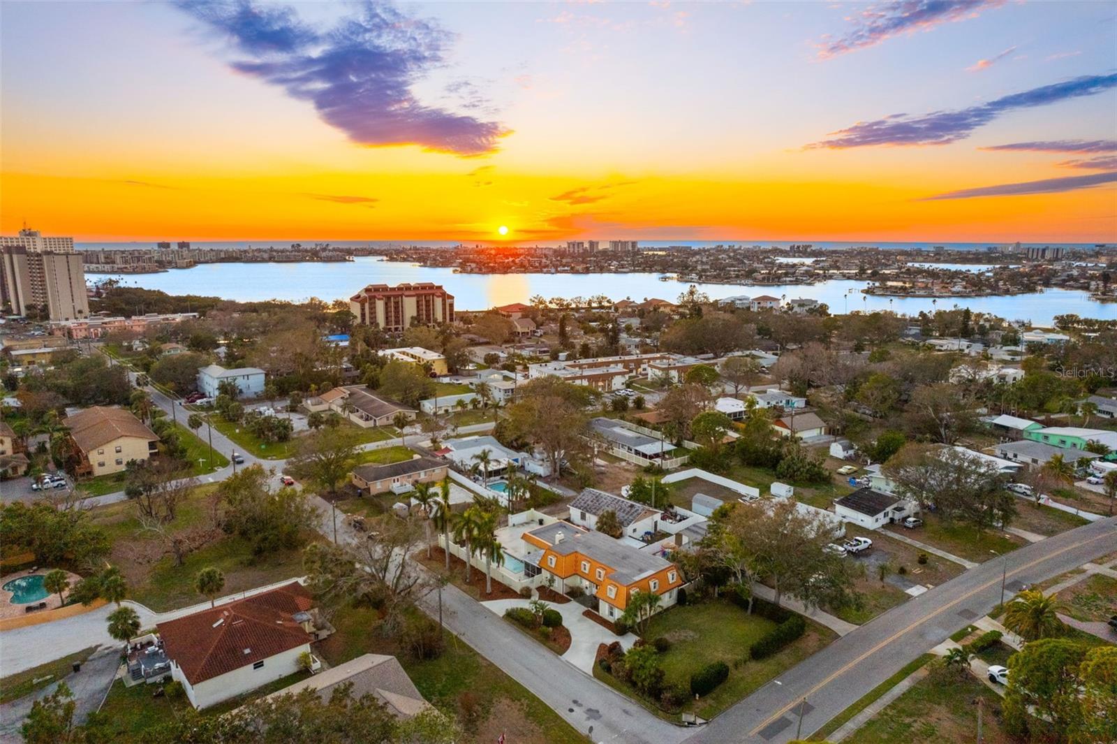 PASADENA ON THE GULF SEC C - Residential Lease