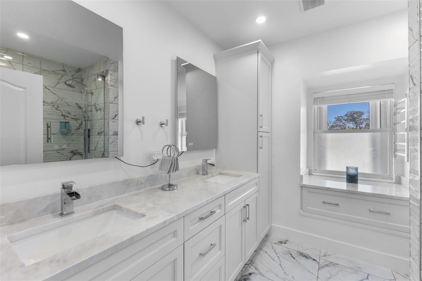 PASADENA ON THE GULF SEC C - Residential Lease