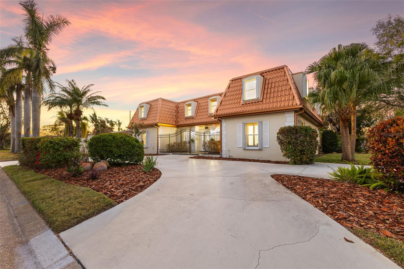 PASADENA ON THE GULF SEC C - Residential Lease