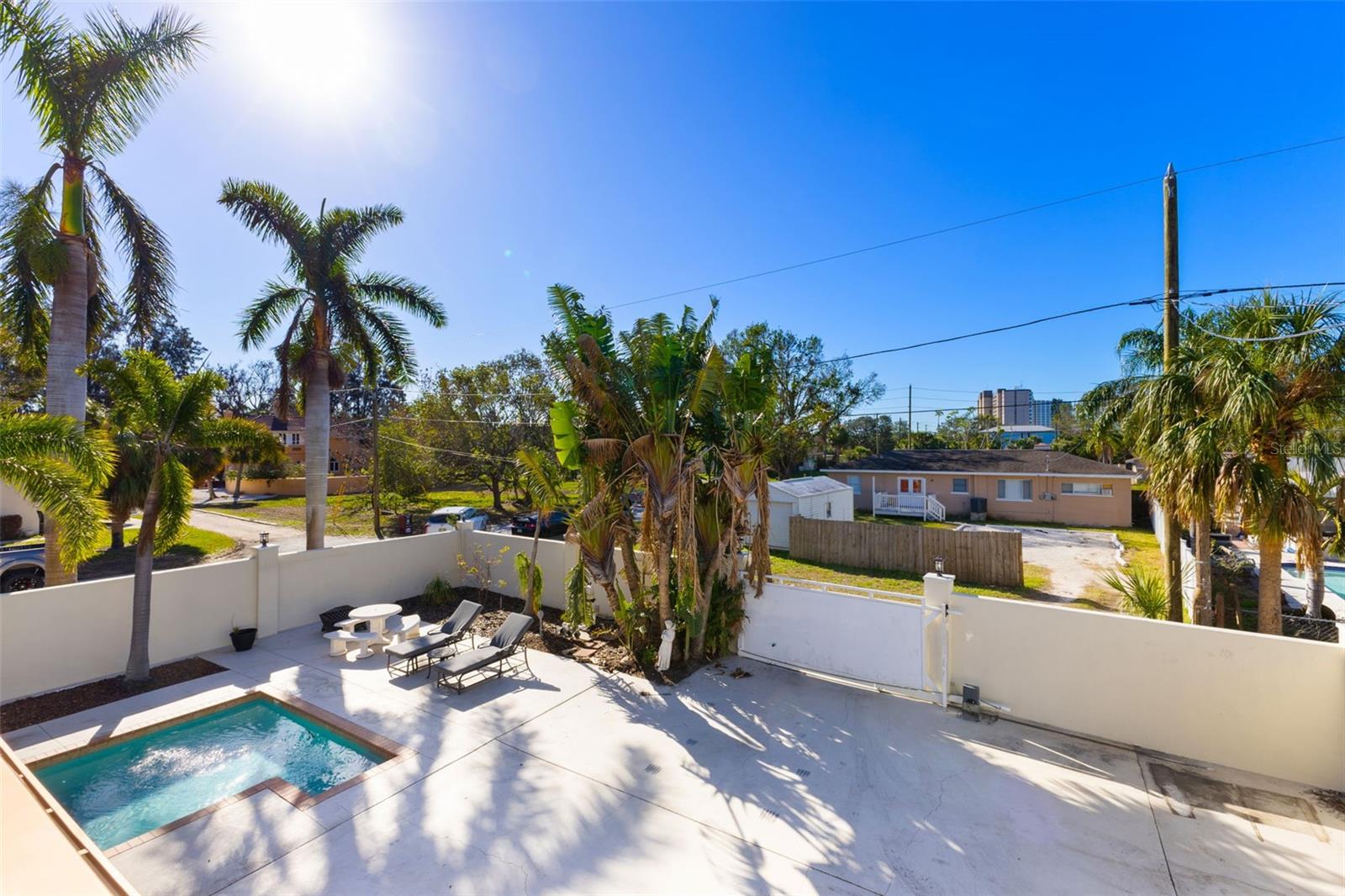 PASADENA ON THE GULF SEC C - Residential Lease