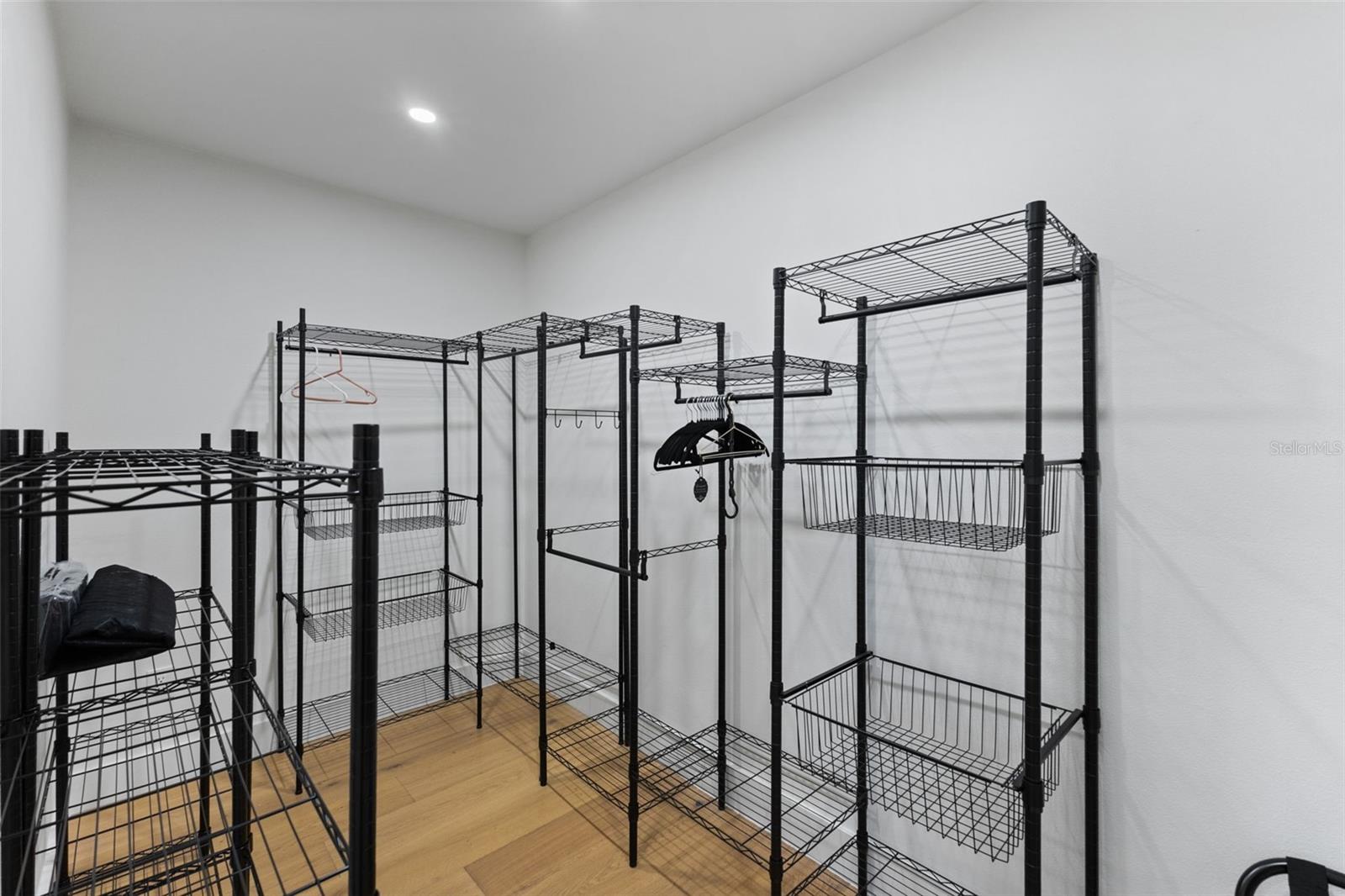 PASADENA ON THE GULF SEC C - Residential Lease