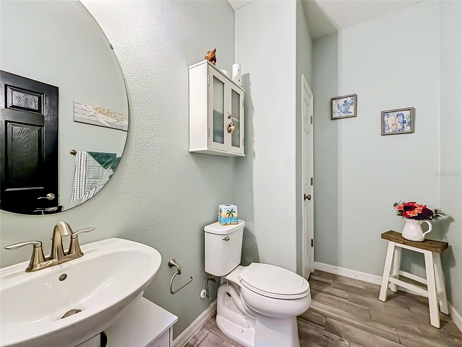 LIVE OAK LAKE PH 1 - Residential