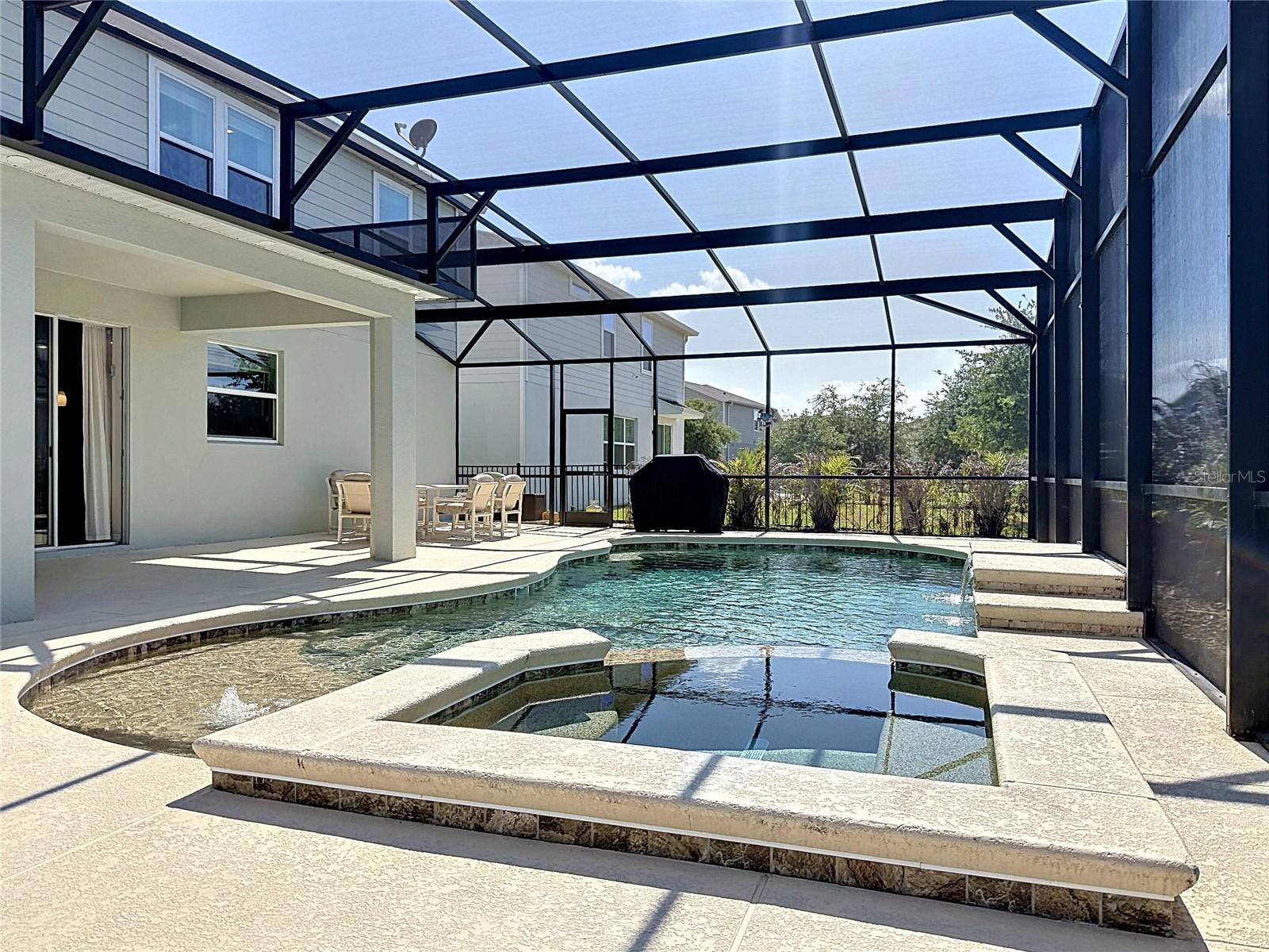 LIVE OAK LAKE PH 1 - Residential