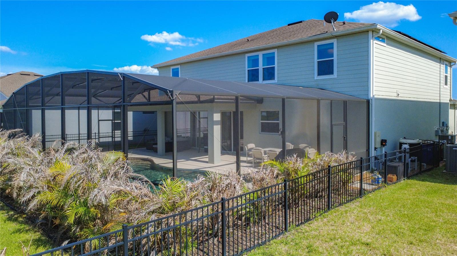 LIVE OAK LAKE PH 1 - Residential
