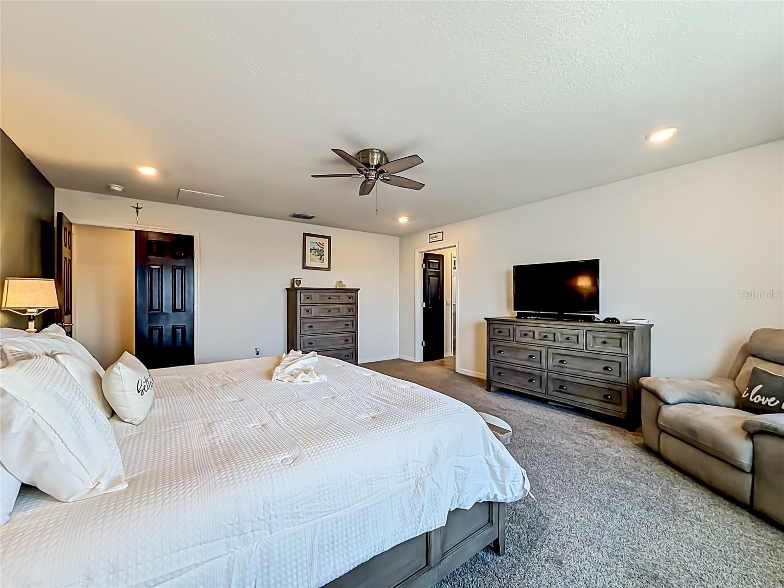 LIVE OAK LAKE PH 1 - Residential