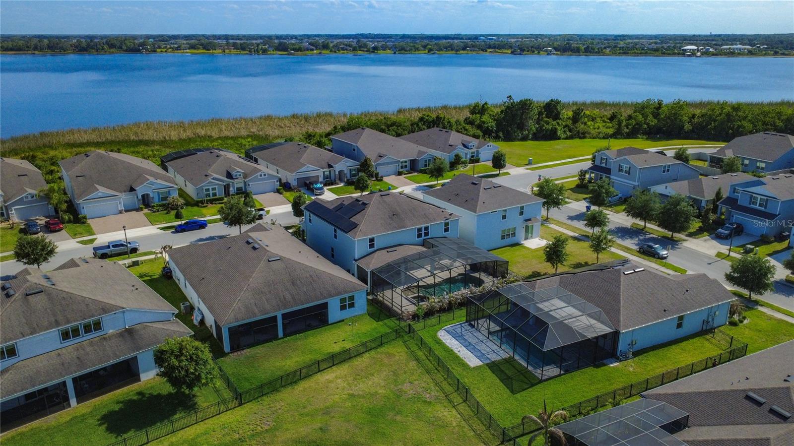 LIVE OAK LAKE PH 1 - Residential
