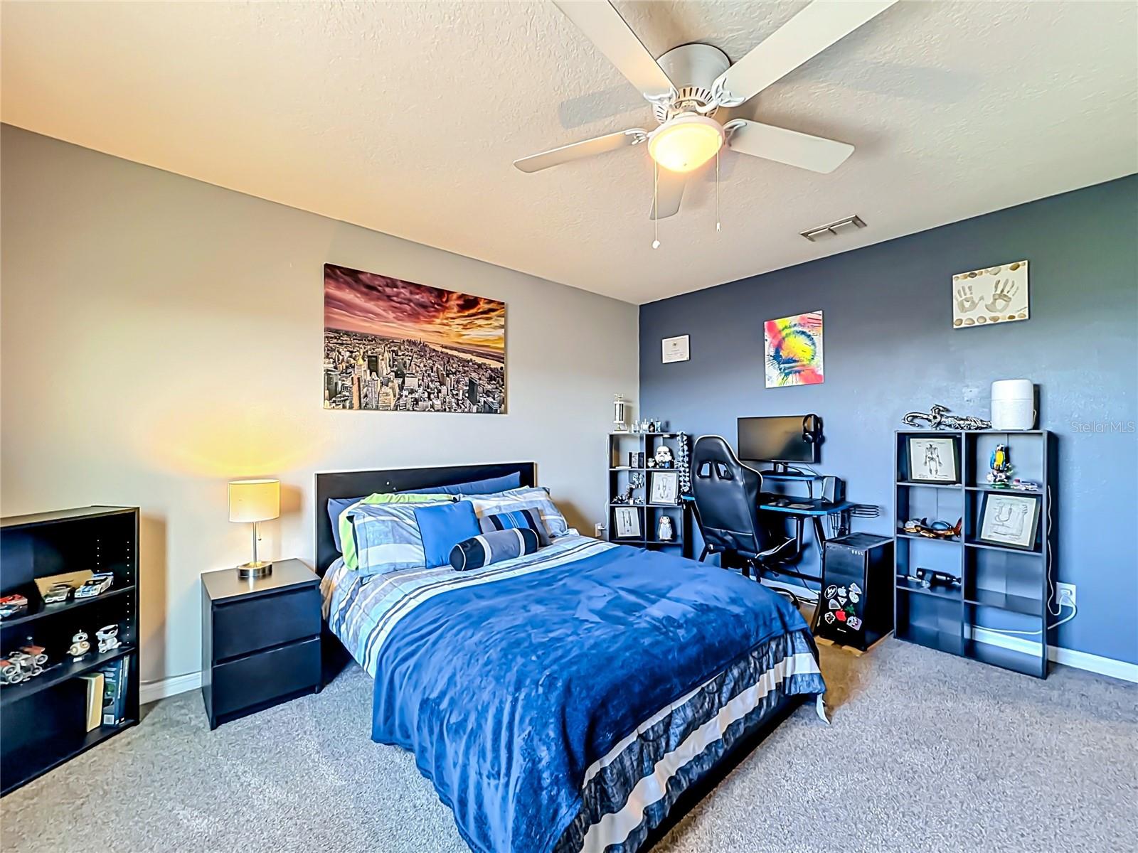 LIVE OAK LAKE PH 1 - Residential