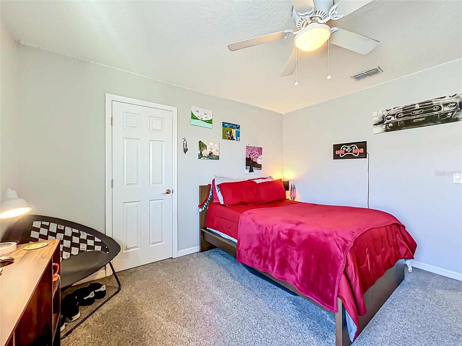 LIVE OAK LAKE PH 1 - Residential