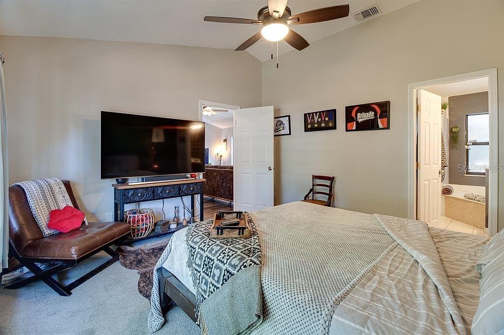 WINDSONG ESTATES - Residential