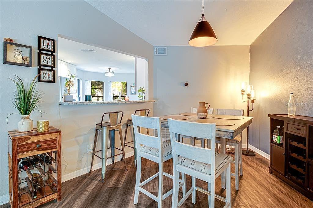 WINDSONG ESTATES - Residential