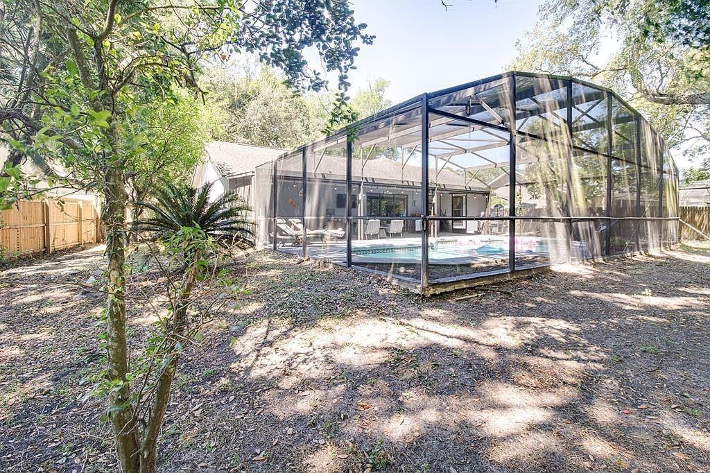 WINDSONG ESTATES - Residential