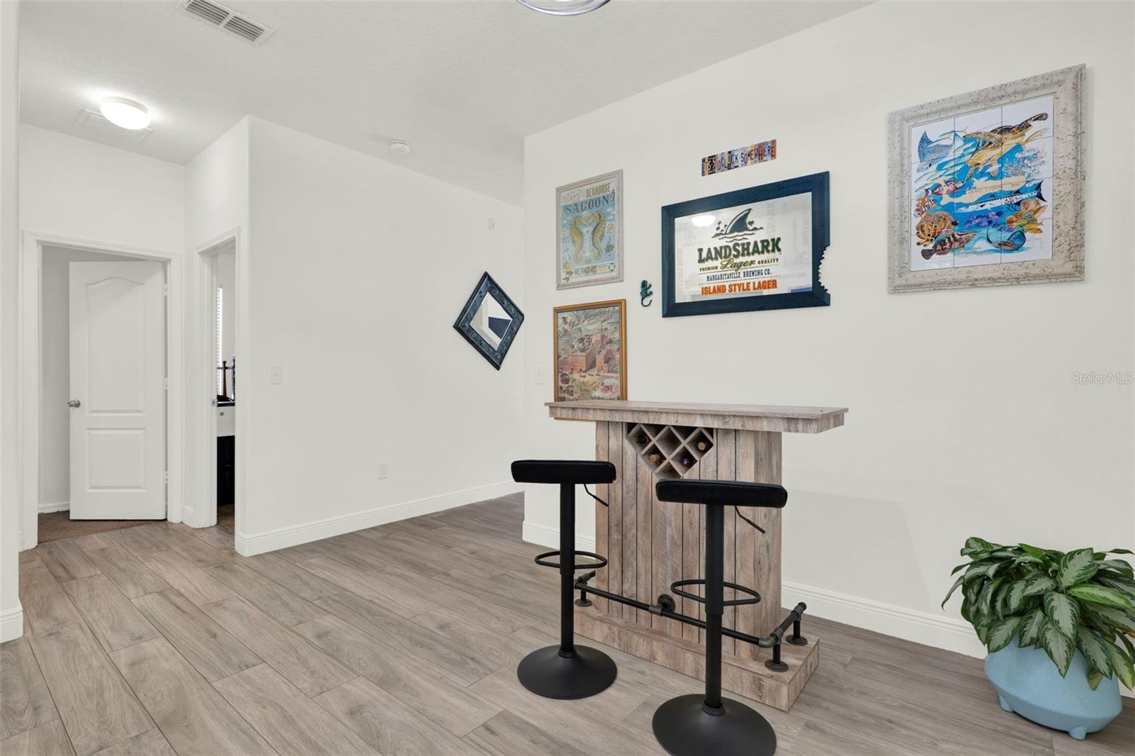 15613 CAMP DUBOIS CRESCENT