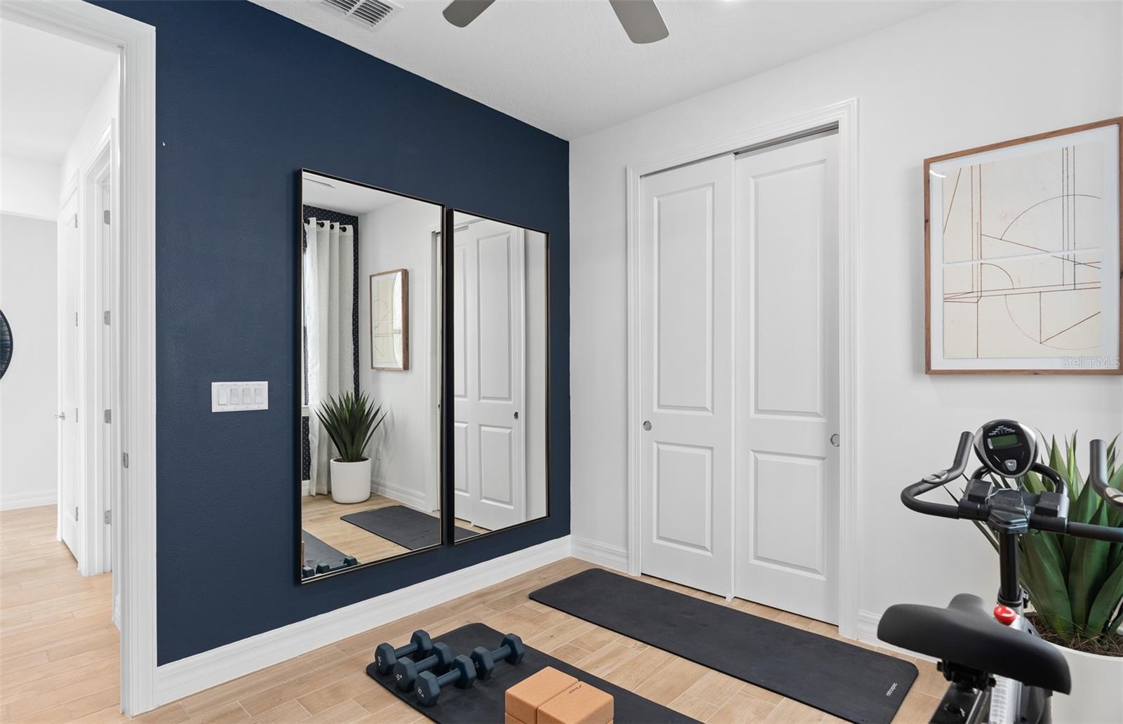 BRIDGEWALK - Residential