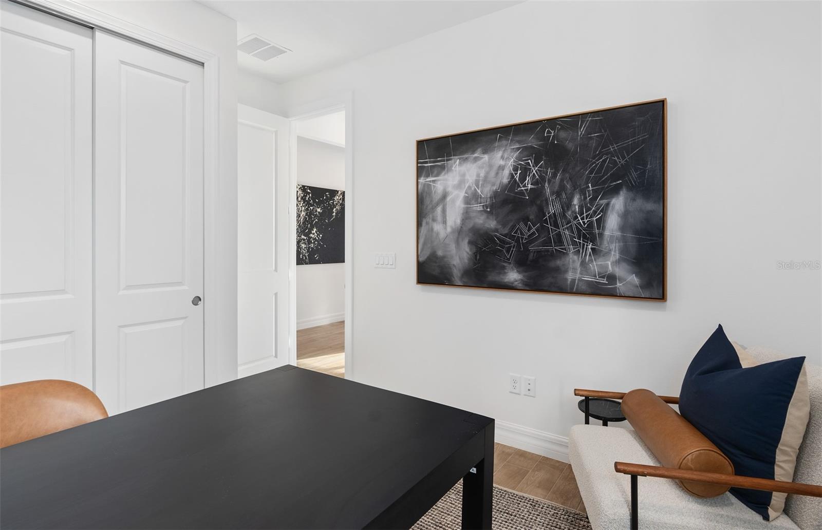 BRIDGEWALK - Residential