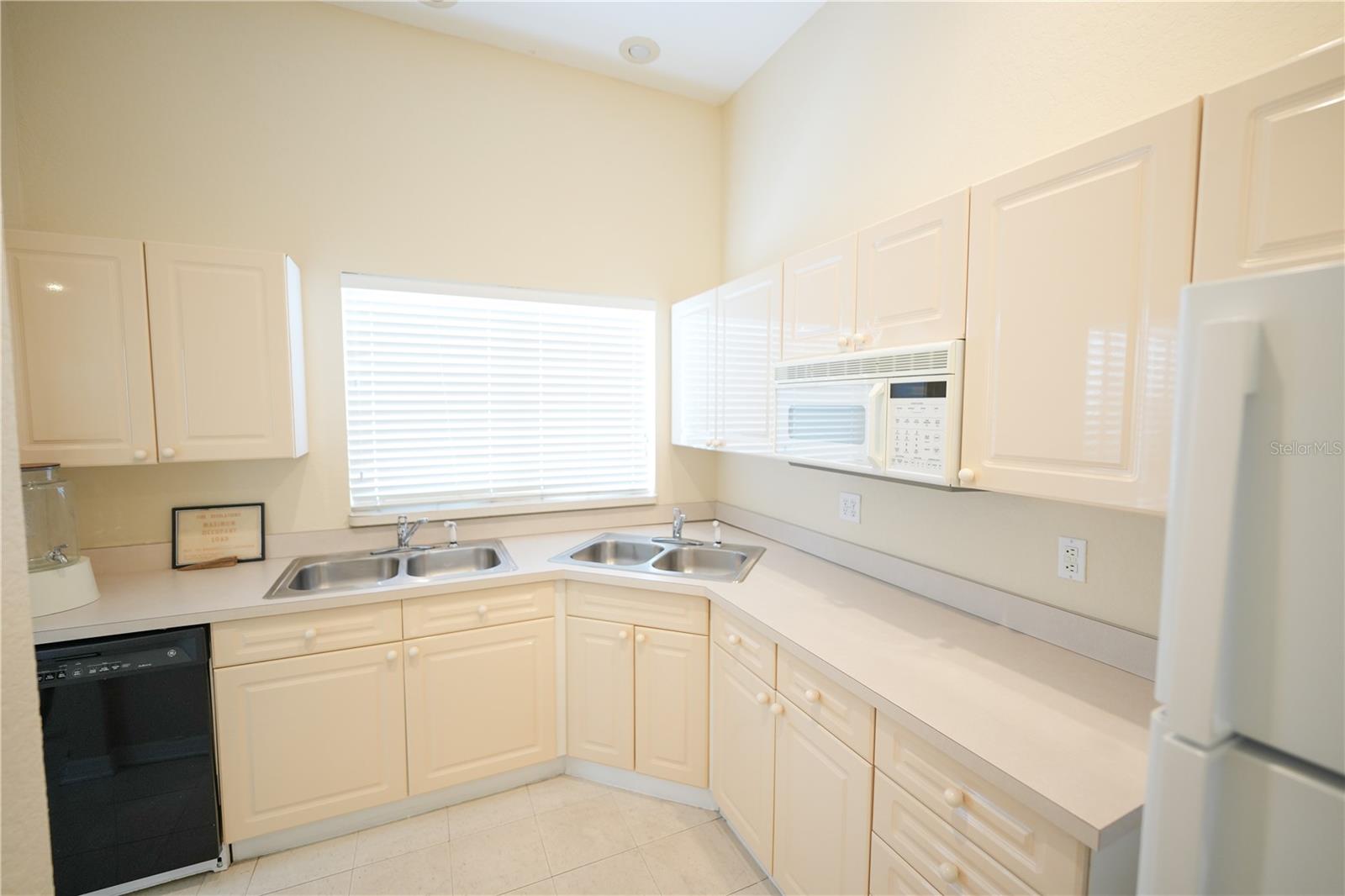 COUNTRYGROVE EAST - Residential
