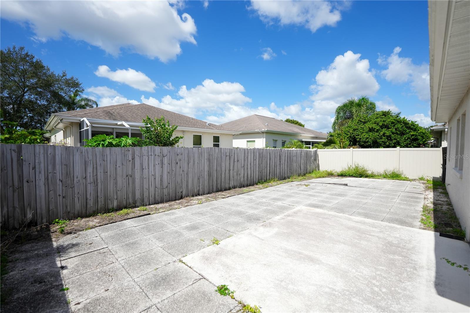 COUNTRYGROVE EAST - Residential