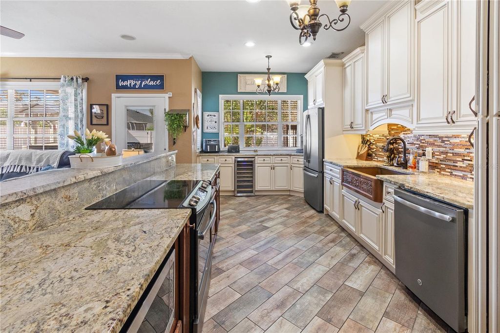 Photo of 1224 7th Street NW, Winter Haven, FL 33881 (MLS # L4959046)