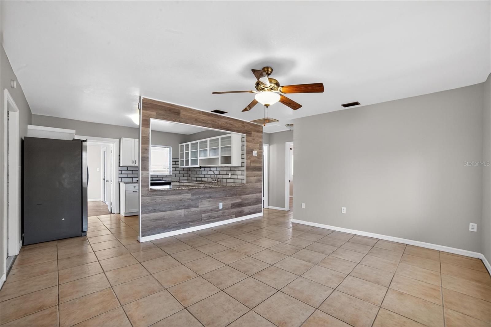 SOUTH LAKE WALES - Residential