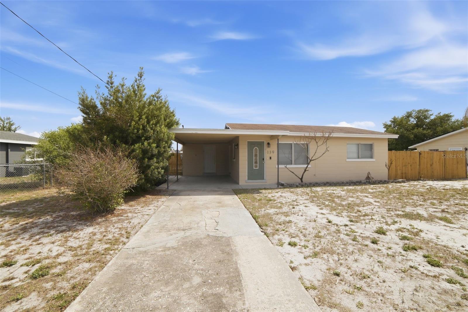 SOUTH LAKE WALES - Residential