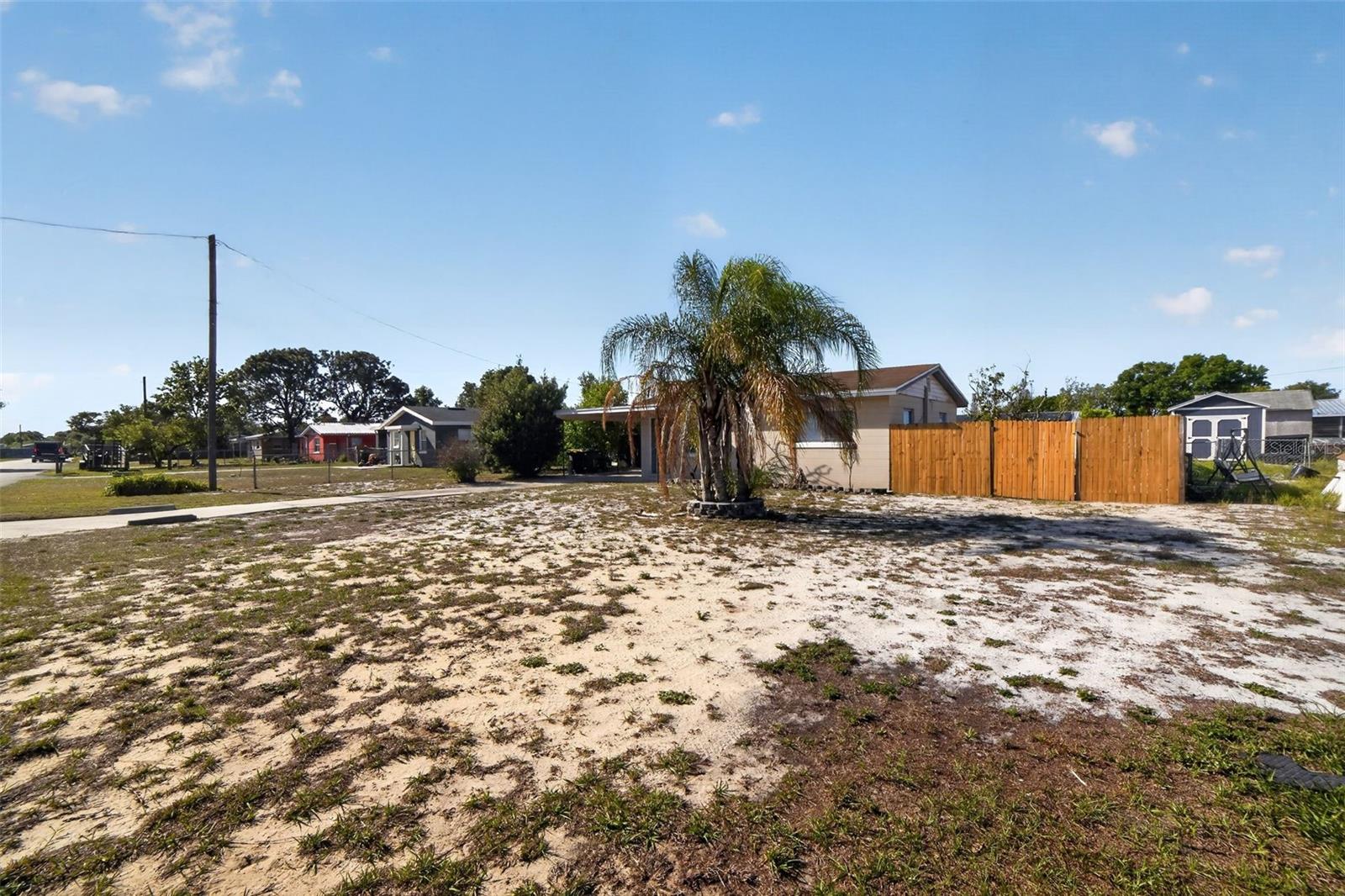 SOUTH LAKE WALES - Residential