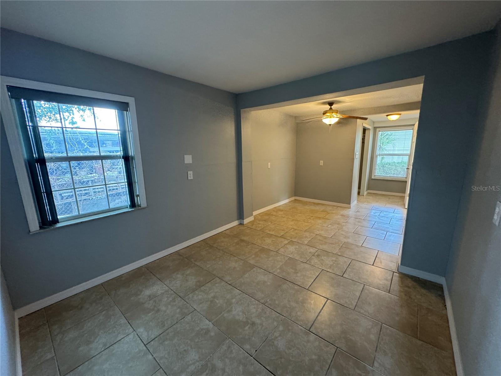 OLDSMAR COUNTRY CLUB ESTATES S - Residential Lease