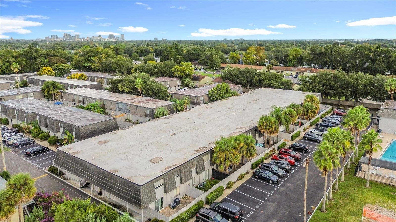 METRO/MICHIGAN PARK CONDO - Residential